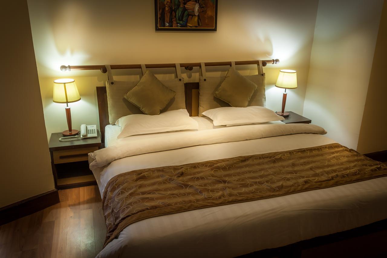 The Amadablam Hotel Katmandu Dış mekan fotoğraf