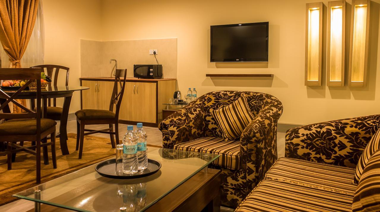 The Amadablam Hotel Katmandu Dış mekan fotoğraf